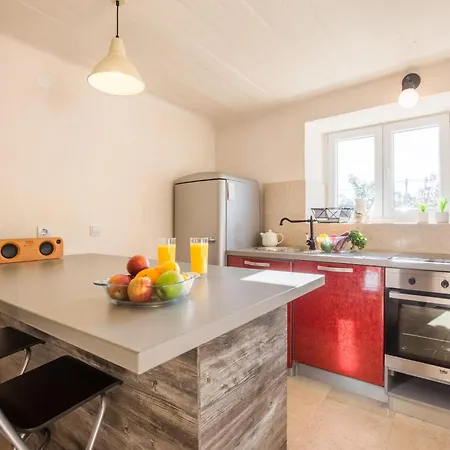 Ferienhaus Misto Mit Whirlpool By Interhome *