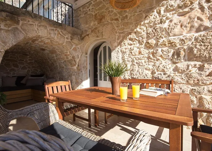 Ferienhaus Misto Mit Whirlpool By Interhome